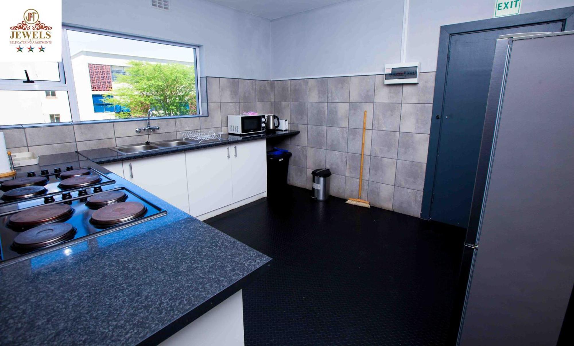 イースト・ロンドン Jft Self Catering Units Bed & Breakfast エクステリア 写真